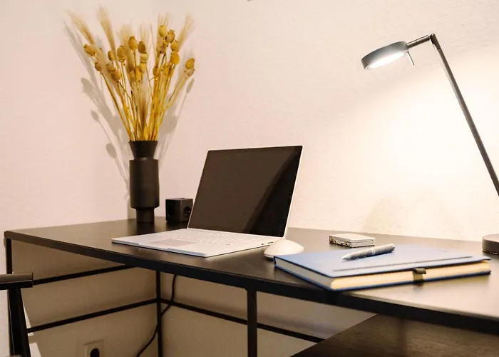 Lio Deluxe Kueche Terrasse Parken Netflix *